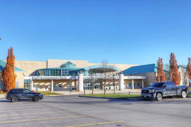 Reeves Community Complex in Woodstock, Ontario, Canada The Reeves Community Complex in Woodstock, Ontario, Canada. Multiple amenities available for Fanshawe College and the public woodstock ontario stock pictures, royalty-free photos & images