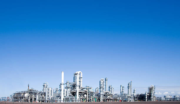 refinery 3  Refinery stock pictures, royalty-free photos & images