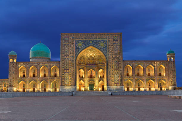 Registan Square, Samarkand, Uzbekistan. Madrassa in Registan Square at the twilight, Samarkand, Uzbekistan. bukhara stock pictures, royalty-free photos & images