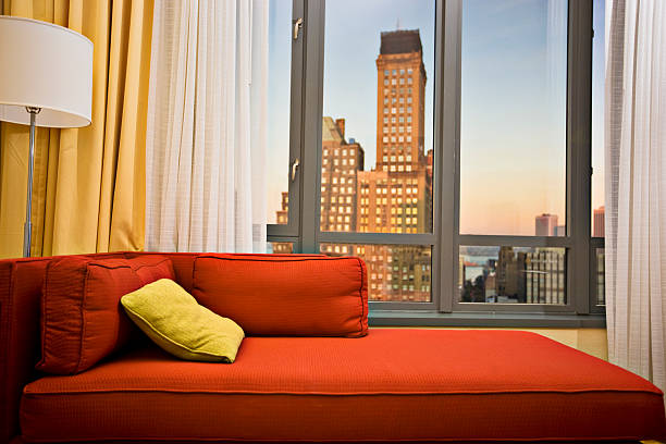 relaxe através da janela - window, inside apartment, new york imagens e fotografias de stock