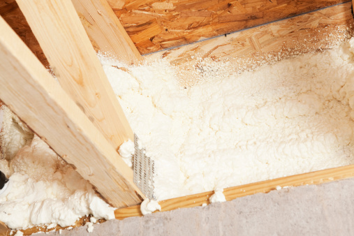 Rim Joist Isoliert Mit Ausklappbaren Spray