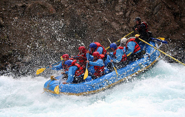 River Rafting chilko river british columbia/river rafting inflatable raft stock pictures, royalty-free photos & images