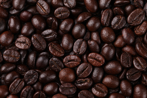 istock Granos de café tostados 1296945120