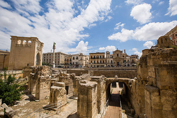 Roman amphitheatre  of Lecce Roman amphitheatre in Sant'Oronzo square could hold about 25000 spectators lecce stock pictures, royalty-free photos & images