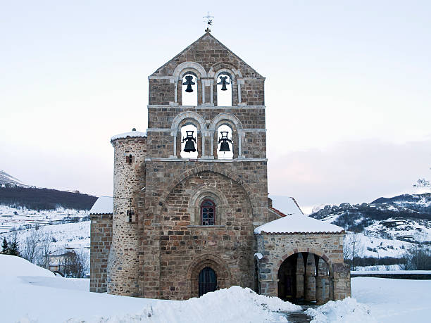 Romanesque church of San Salvador in Palencia Romanesque church of San Salvador in Palencia, Spain romanesque stock pictures, royalty-free photos & images