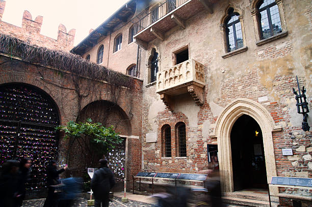 Romeo And Juliet Balcony Verona