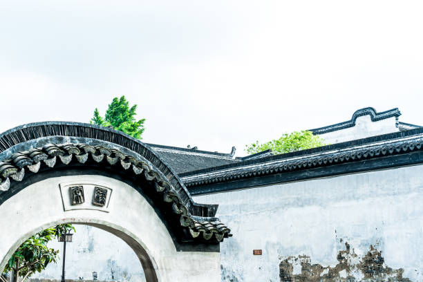 Roof Detail of historic building in Suzhou,China Ancient, Architectural Column, Architecture, Asia wuzhen stock pictures, royalty-free photos & images