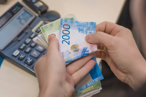 루블 돈 세 계산기 - 러시아 루블 뉴스 사진 이미지