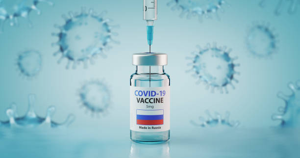 ロシアのcovid-19コロナウイルスワクチンと注射器 - ロシア ストックフォトと画像