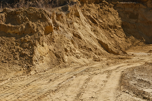 Sand, a valuable raw material for the construction industry