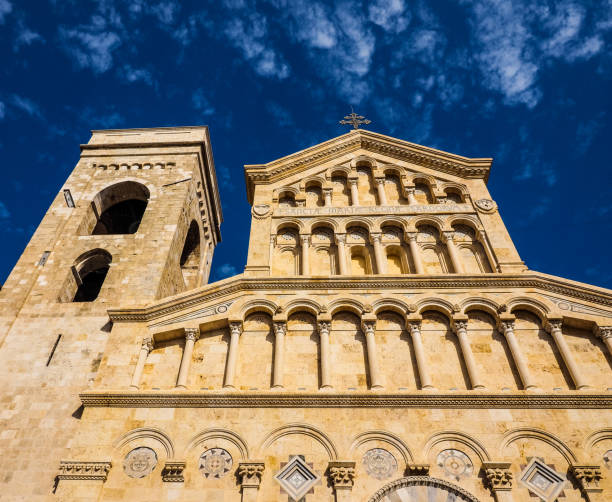 cattedrale di santa maria a cagliari (hdr) - cagliari fiorentina foto e immagini stock