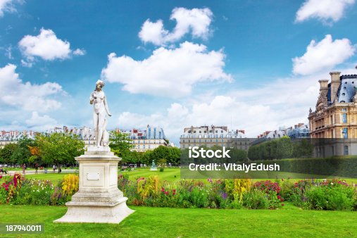 istock Sculpture and statues in Garden of Tuileries. (Jardin des Tuileries) 187940011