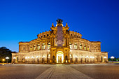 istock Semper Opera House Dresden, Germany 155067459