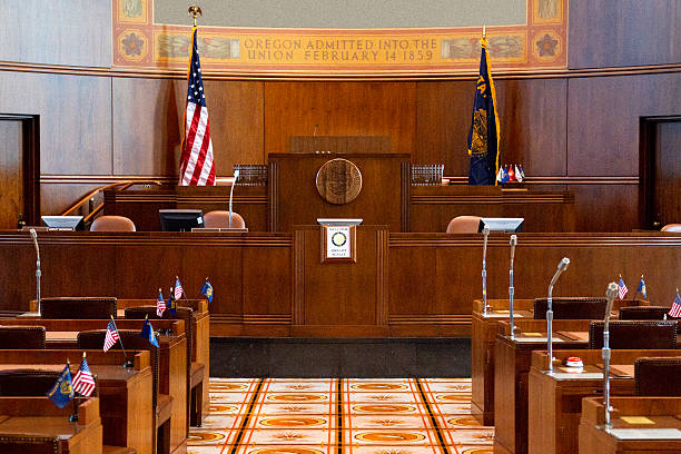 Senate Chamber Oregon State Capitol State Senate Chamber of the Oregon state capitol building in Salem, Oregon. It is composed of 30 members and part of the Oregon Legislative Assembly. oregon state capitol stock pictures, royalty-free photos & images