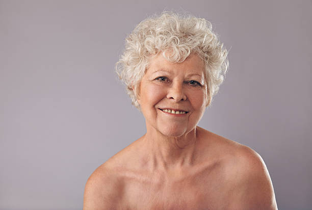 Women elderly of pictures naked Sofia Vergara