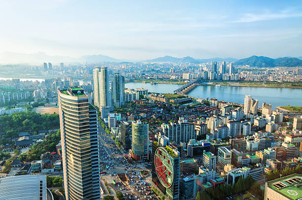 Seoul Cityscape Looking out over downtown Seoul and the Han River. south korea stock pictures, royalty-free photos & images
