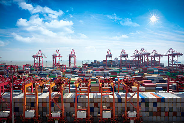 shanghai yangshan deepwater puerto - estación edificio de transporte fotografías e imágenes de stock