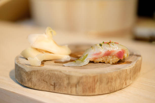 shimaaji-sushi-japanese-traditional-and-luxury-meal