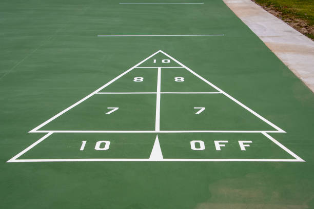 45 Outdoor Shuffleboard Court Stock Photos Pictures Royalty Free Images Istock