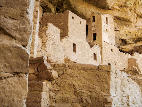 the ruins of the cliff dwellings in Mesa Verde National Park
