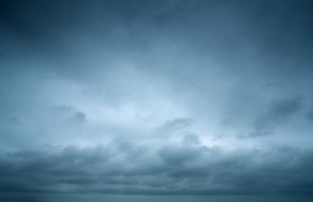 Sky and dark clouds Background of dark clouds before a thunder-storm moody sky stock pictures, royalty-free photos & images