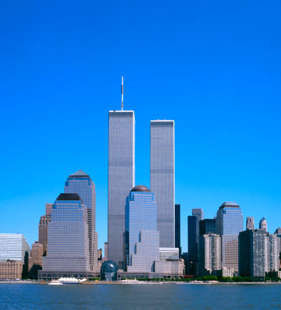 Nyc Skyline With The Twin Towers Stock Photo - Download Image Now - iStock