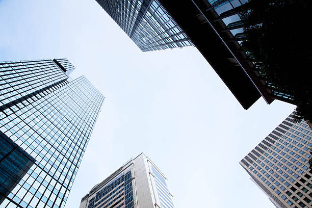 ビジネスと金融地区の超高層ビル - 大手町 ストックフォトと画像