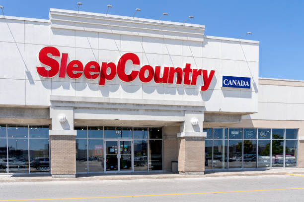 Sleep Country Canada in Toronto. Toronto, Canada - June 03, 2019: Sleep Country Canada in Toronto. Sleep Country Canada Inc. is a Canadian mattress retailer. rough endoplasmic reticulum stock pictures, royalty-free photos & images