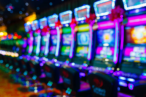 slot machines in casino - casino stockfoto's en -beelden