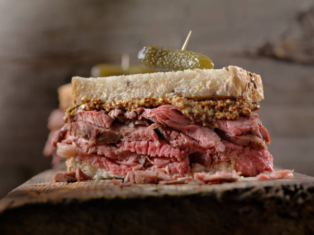 Slow Roasted, Roast Beef Sandwich Medium Rare Slow Roasted, Roast Beef Sandwich roast beef sandwich stock pictures, royalty-free photos & images