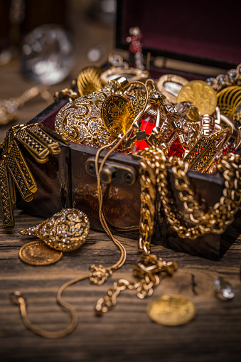 Small Pirate Treasure Chest Stock Photo - Download Image Now - iStock