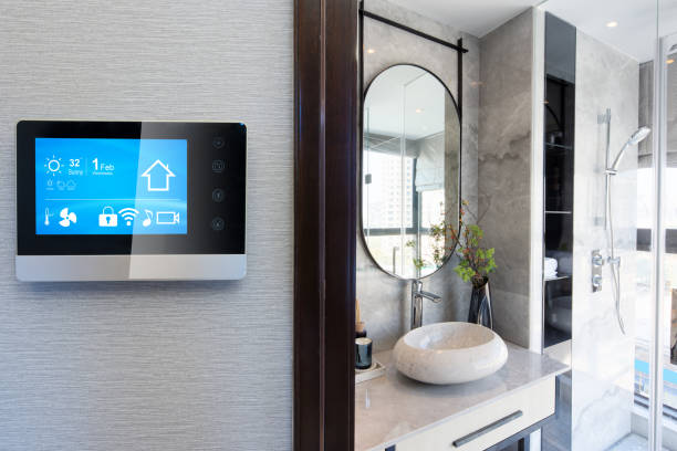 système intelligent de maison sur écran d’intelligence avec fond - salle de bain technologique  photos et images de collection