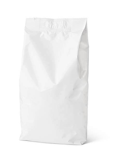 白いスナックブランク紙袋パッケージ - 紙袋　白 ストックフォトと画像