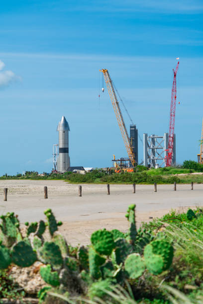 SpaceX Starbase Space Facility with SN15 Starship Boca Chica , Texas , USA - June 3rd 2021: SpaceX prepares for their next mission with the Spaceship SN15 at the high bay at the Starbase Space Facility in Boca Chica Texas USA spacex news stock pictures, royalty-free photos & images