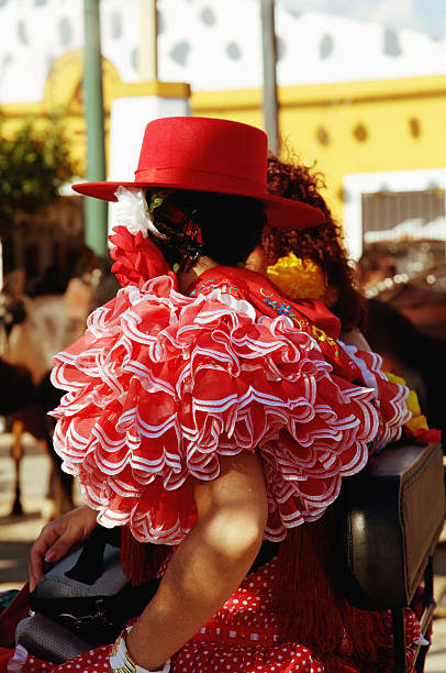 l'espagne - danseuse flamenco photos et images de collection