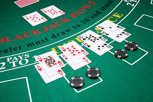 splitting in blackjack - blackjack stockfoto's en -beelden