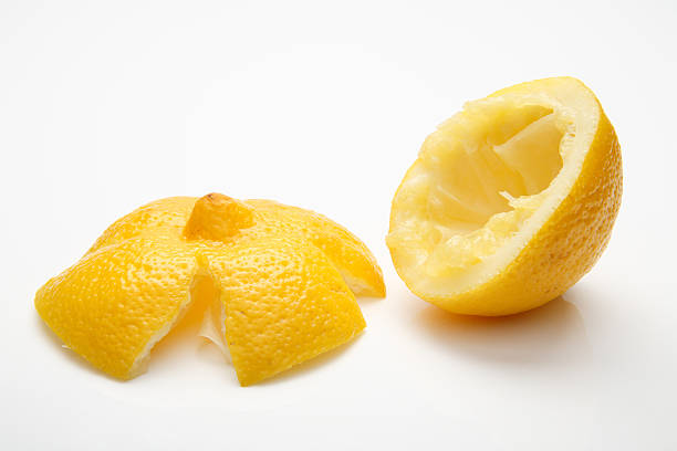 squeezed-lemon-picture-id471068569
