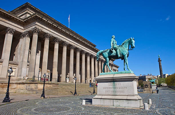 St. George's Hall, Prince Albert and Wellington's Column in Liverpool A view taking in the sights of St. George's Hall, the Prince Albert Statue, the Queen Victoria Statue, Liverpool Cenotaph, County Sessions House and Wellington's Column. liverpool england stock pictures, royalty-free photos & images