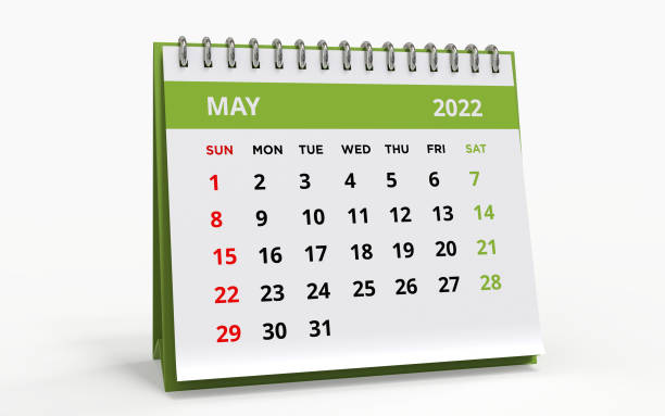 standing desk calendar may 2022 green - mei stockfoto's en -beelden