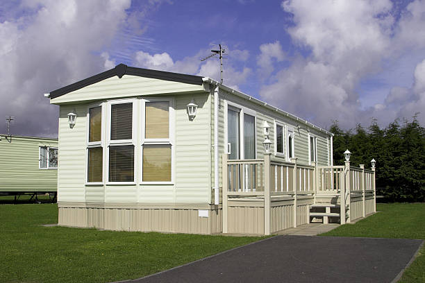 Static Holiday Home A static caravan holiday home prefabricated building stock pictures, royalty-free photos & images