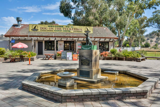 Statue of the Dog on the Tuckerbox at Snake Gully, five miles from Gundagai, NSW stock photo