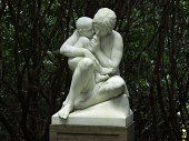istock Statue 186805071