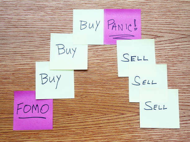 Sticky notes illustrating bull and bear market trends Sticky notes illustrating bull and bear market trends representing financial markets and volatility in stock and commodities market. FOMO concept (fear of missing out), leading to irrational buying and selling. fomo stock pictures, royalty-free photos & images