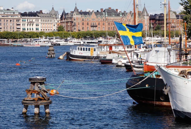 stockholm nybroviken med båtar - summer stockholm bildbanksfoton och bilder