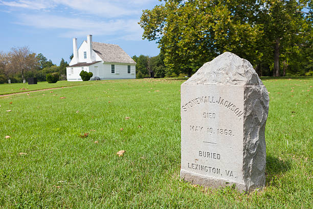 Stonewall Jackson Shrine In Guinea Station, Virginia "This Is The Place Where The Confederate General Stonewall Jackson Died During The Civil War Which Is Part Of The National Parks Service Now.  Jackson Died In The Chandler House Shown In This Image On May 10th, 1863." stonewall jackson stock pictures, royalty-free photos & images