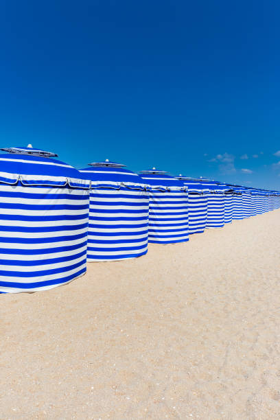 Strandtenten bij Cabourg, Frankrijk stock photo