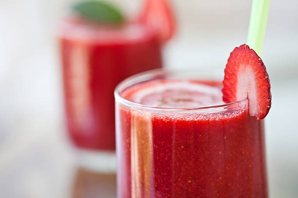 Strawberry Smoothie Strawberry Smoothie strawberry smoothie stock pictures, royalty-free photos & images
