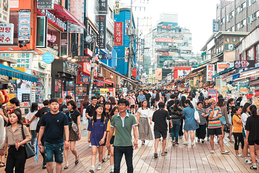 ソウルのストリートビュー 韓国 アジア大陸のストックフォトや画像を多数ご用意 Istock