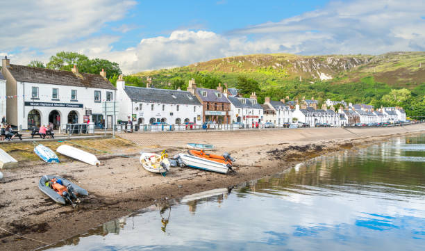 Summer afternoon in Ullapool, village in Ross-shire, Scottish Highlands. July-05-2017 Summer afternoon in Ullapool, village in Ross-shire, Scottish Highlands. July-05-2017 caithness stock pictures, royalty-free photos & images