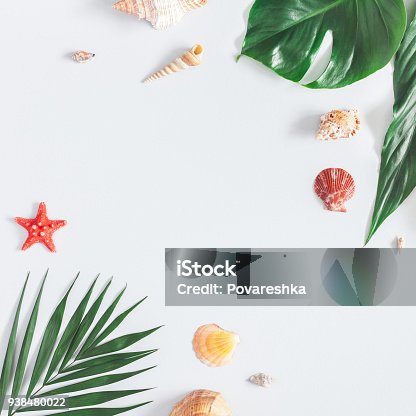 istock Summer tropical composition. Flat lay, top view, square, copy space 938480022